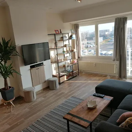Vlak Aan Zee Apartament