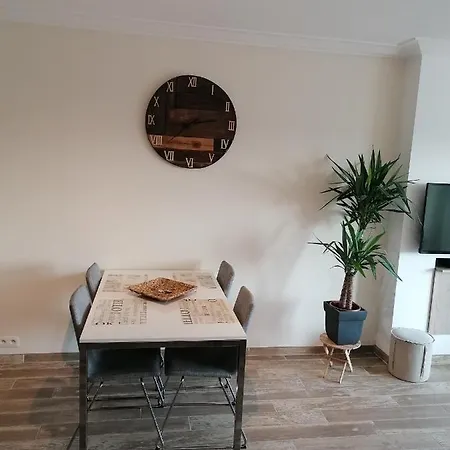 Vlak Aan Zee * Ostenda