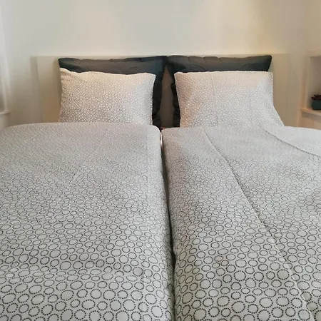 Vlak Aan Zee Apartament