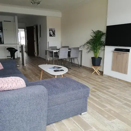 Apartament Vlak Aan Zee Ostenda